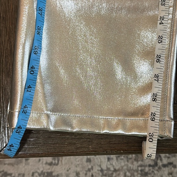 Abercrombie & Fitch The 90s Straight Ultra High Rise Pant Silver Metallic - Picture 12 of 12